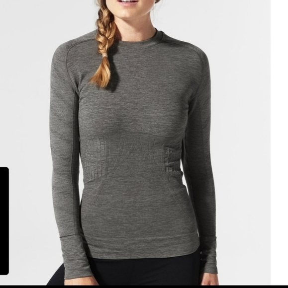 BLANQI Tops - Blanqi Contour Base Layer